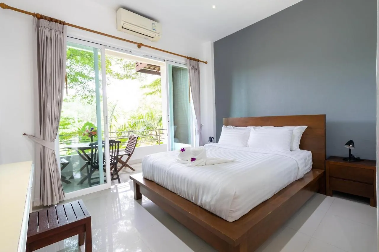 1Br Poolside Apartment, Long Beach, Lanta Sport Resort 105 Ko Lanta Tayland
